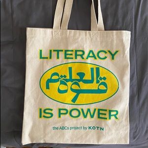 Kotn printed tote bag